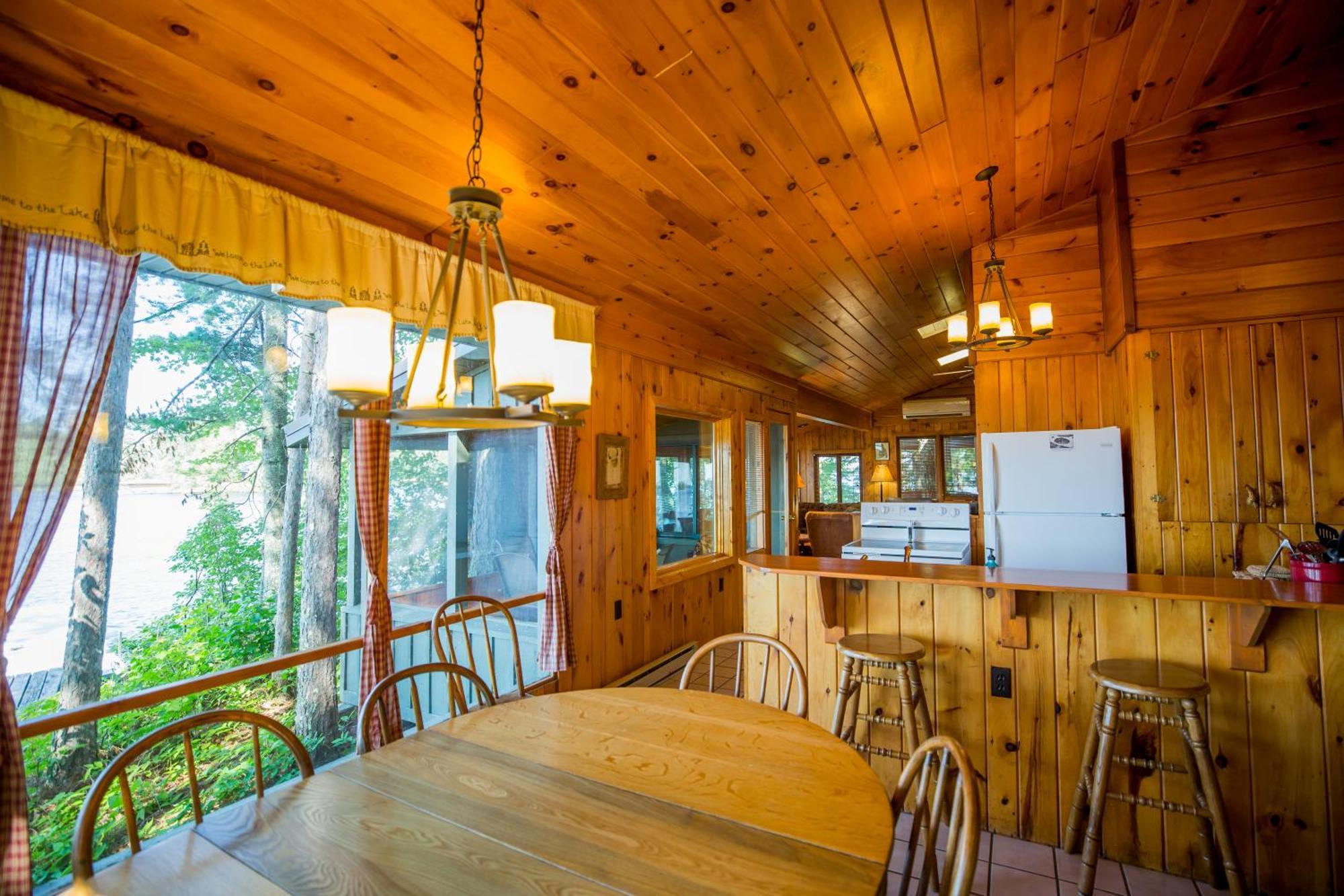 Ludlow'S Island Resort Cook Екстериор снимка