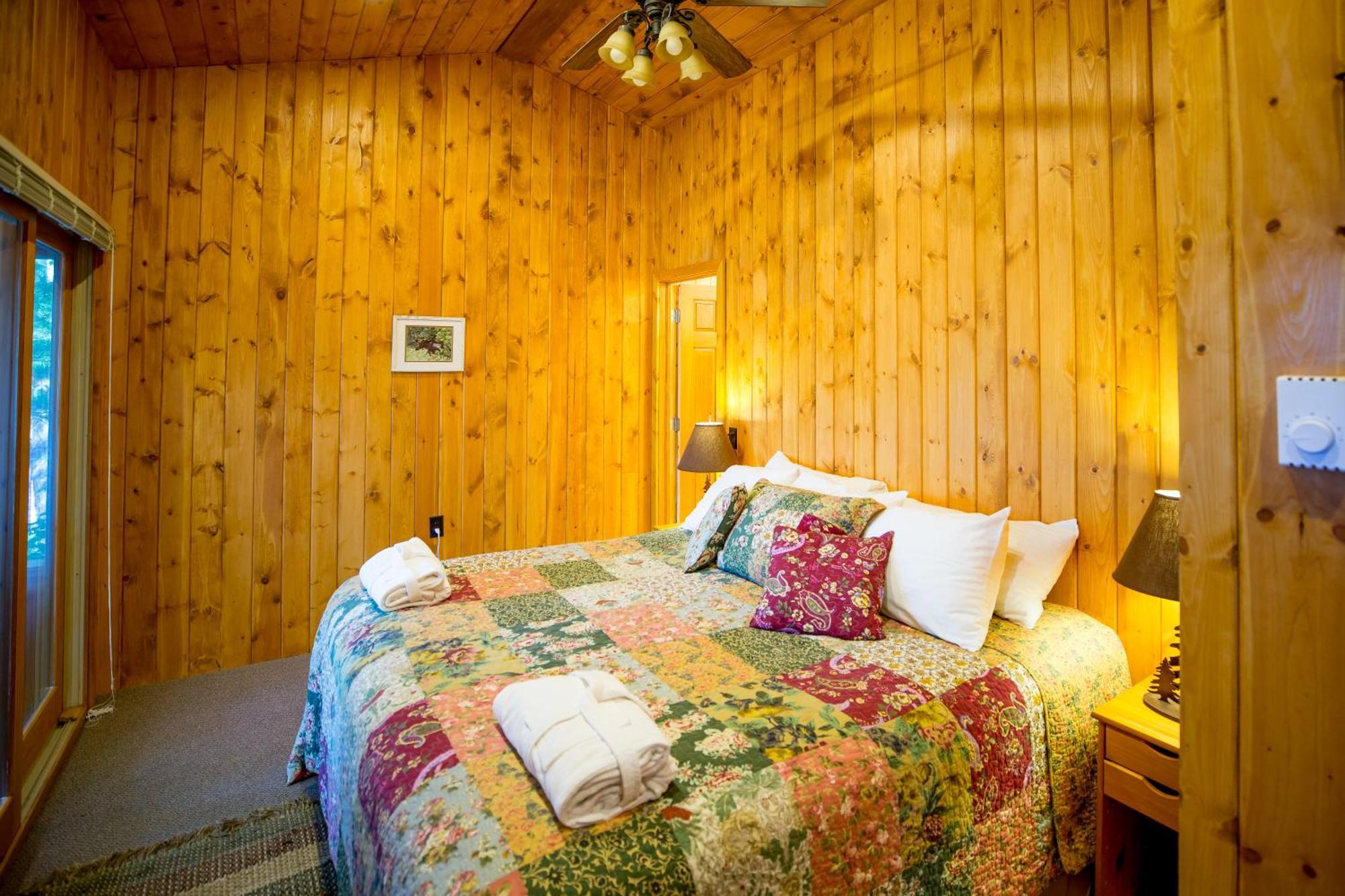 Ludlow'S Island Resort Cook Екстериор снимка