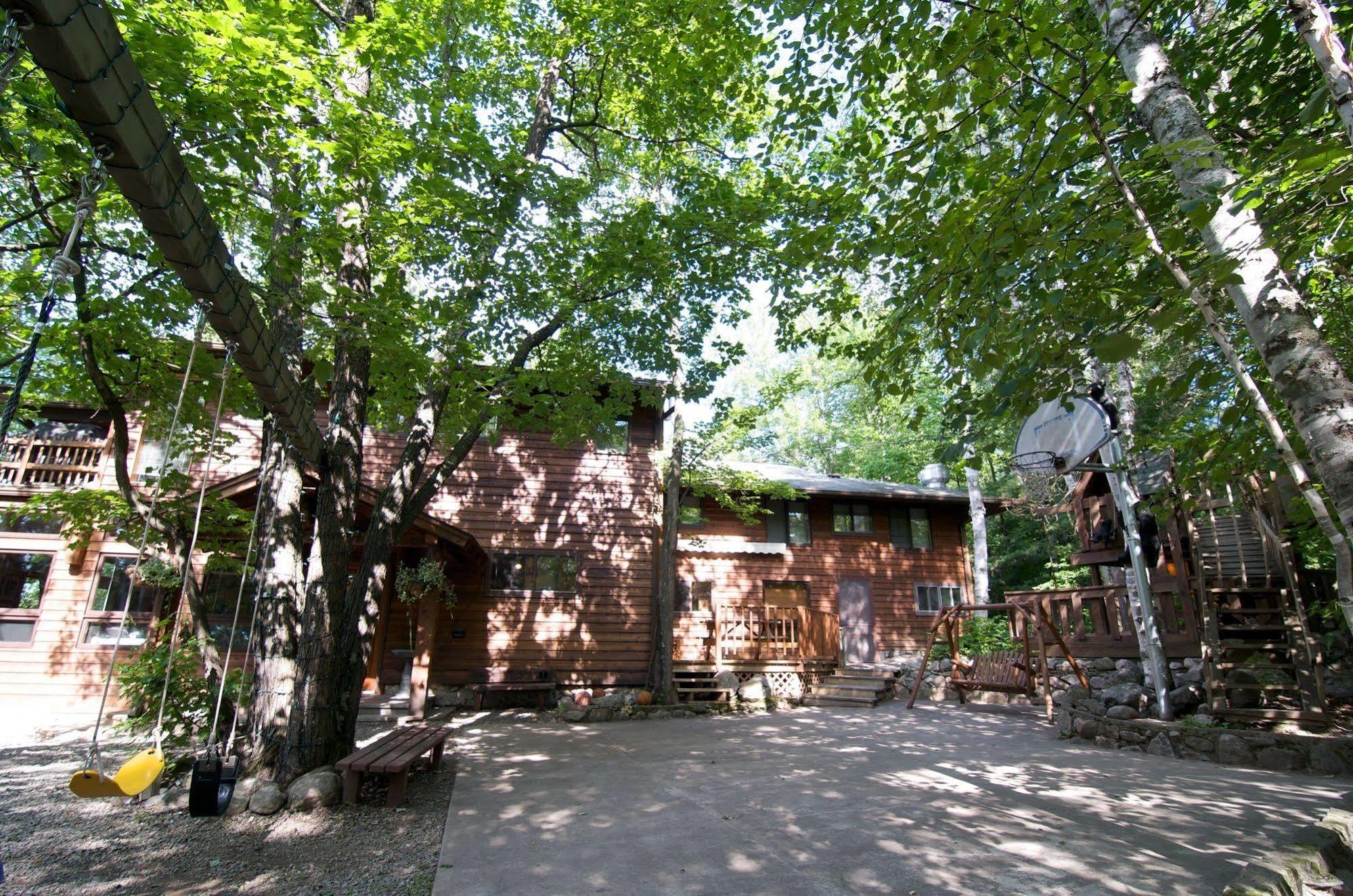 Ludlow'S Island Resort Cook Екстериор снимка