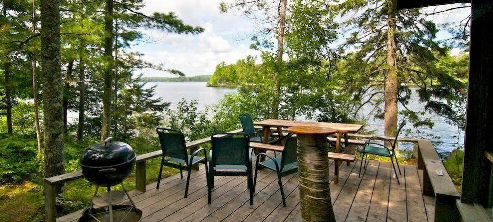 Ludlow'S Island Resort Cook Екстериор снимка