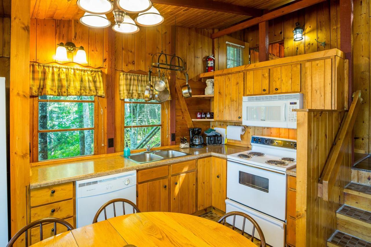 Ludlow'S Island Resort Cook Екстериор снимка