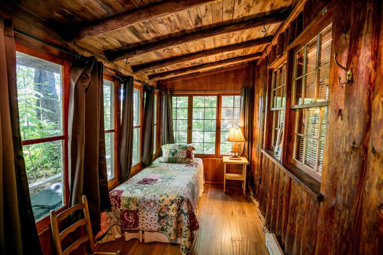 Ludlow'S Island Resort Cook Екстериор снимка