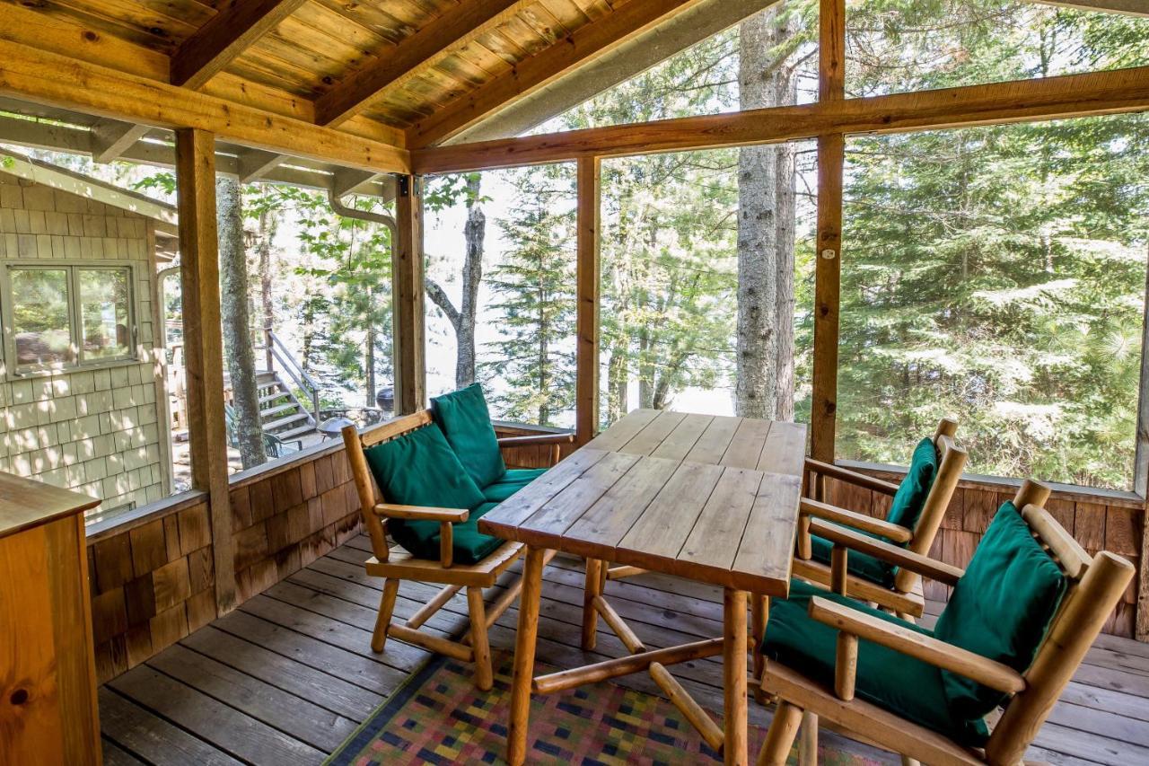 Ludlow'S Island Resort Cook Екстериор снимка